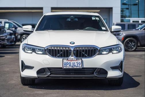 2020 BMW 330 330i