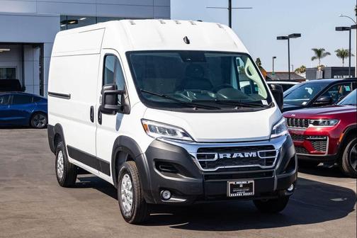 Bright White Clearcoat 2026 RAM ProMaster 2500 High Roof