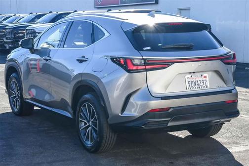 2023 Lexus NX 350h AWD
