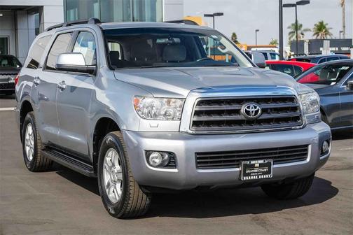 2015 Toyota Sequoia SR5