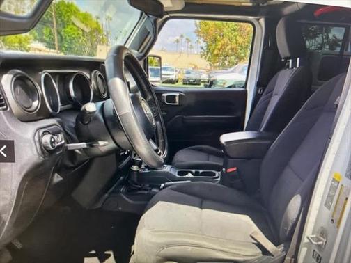 2021 Jeep Gladiator Sport S