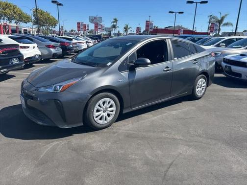 2020 Toyota Prius LE