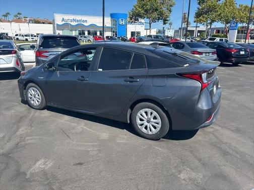 2020 Toyota Prius LE