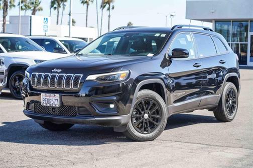 2022 Jeep Cherokee Latitude Lux
