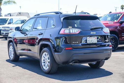 2022 Jeep Cherokee Latitude Lux