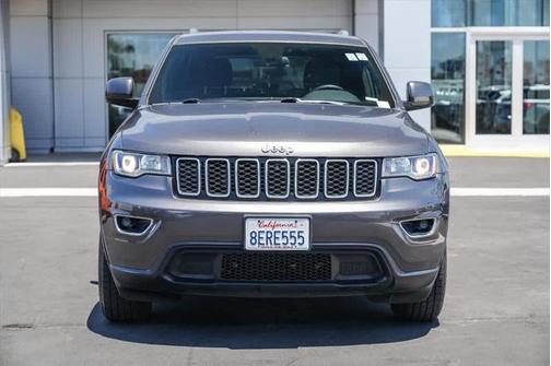2018 Jeep Grand Cherokee Laredo E