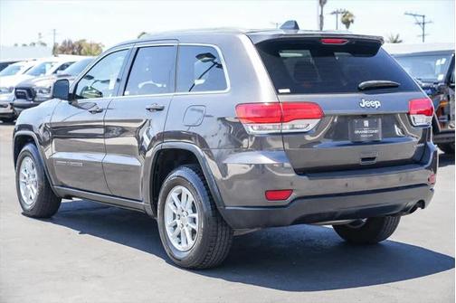 2018 Jeep Grand Cherokee Laredo E