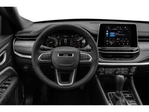 Diamond Black Crystal Pearlcoat 2026 Jeep Compass Latitude