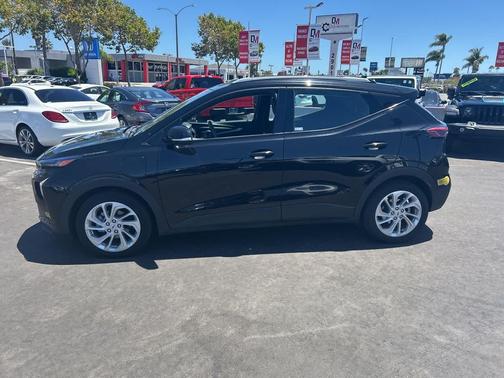 2022 Chevrolet Bolt EUV FWD LT