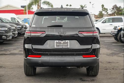 2025 Jeep Grand Cherokee L Altitude