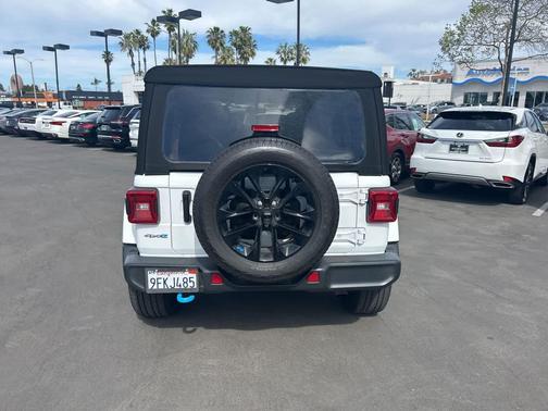 2023 Jeep Wrangler 4xe Sahara