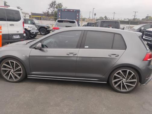2018 Volkswagen Golf R 2.0T DSG