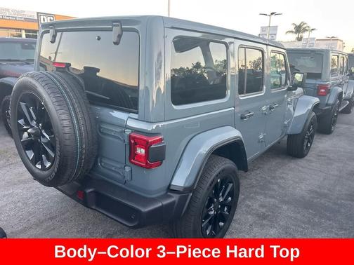 2025 Jeep Wrangler 4xe Sahara