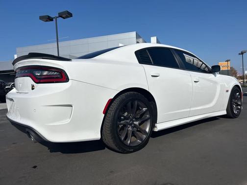 2022 Dodge Charger Scat Pack