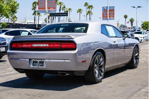 2013 Dodge Challenger SRT8