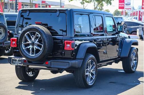 2025 Jeep Wrangler 4xe Sport S