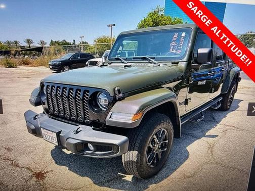 2022 Jeep Gladiator Altitude 4x4