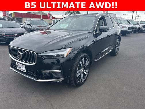 2023 Volvo XC60 B5 Ultimate Bright Theme