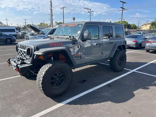 2020 Jeep Wrangler Unlimited Willys 4X4