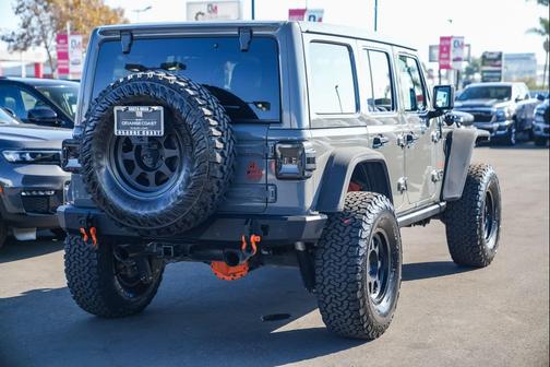 2020 Jeep Wrangler Unlimited Willys 4X4