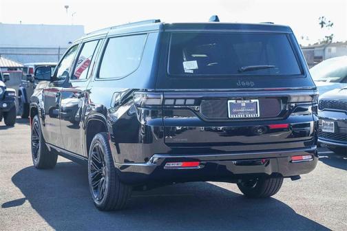 2026 Jeep Grand Wagoneer L Limited Reserve 4x4