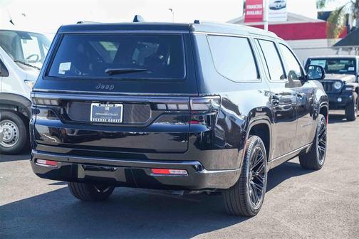 2026 Jeep Grand Wagoneer L Limited Reserve 4x4