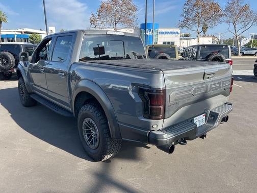2020 Ford F-150 Raptor