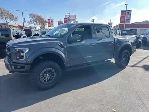 2020 Ford F-150 Raptor