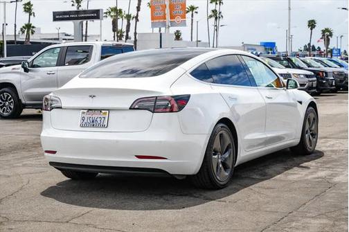 2020 Tesla Model 3 Standard Range