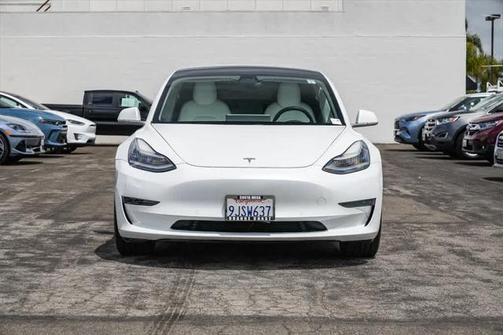 2020 Tesla Model 3 Standard Range
