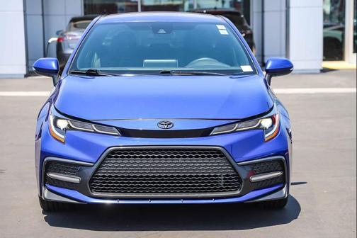 Blue Crush Metallic 2020 Toyota Corolla SE