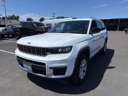 Bright White Clearcoat 2023 Jeep Grand Cherokee L Limited