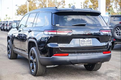 2025 Jeep Grand Cherokee L Altitude