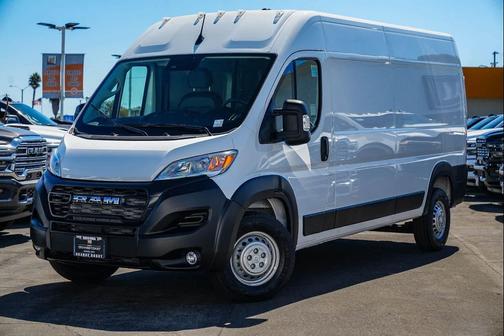 2026 RAM ProMaster 3500 Window Van High Roof