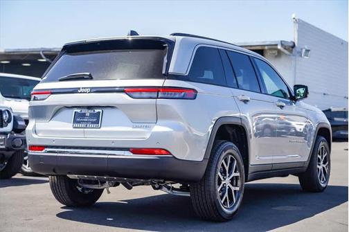 2025 Jeep Grand Cherokee Limited X