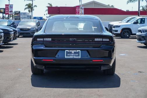 2025 Dodge Charger Daytona R/T