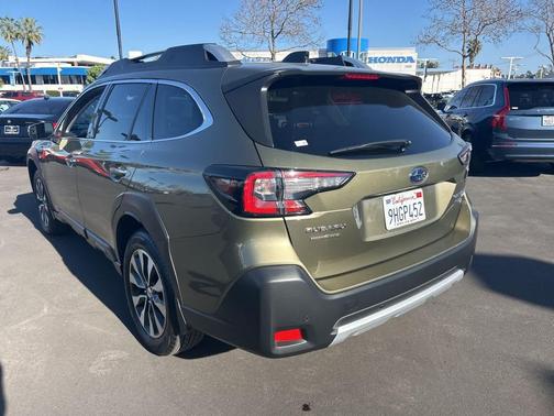 2024 Subaru Outback Touring