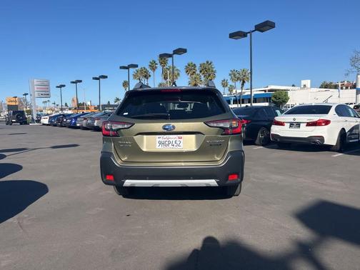 2024 Subaru Outback Touring