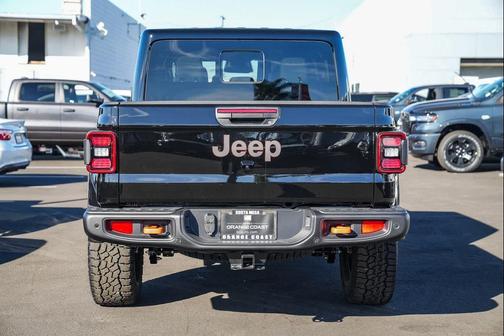 2026 Jeep Gladiator Mojave X 4x4