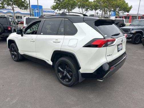 2019 Toyota RAV4 Hybrid SE