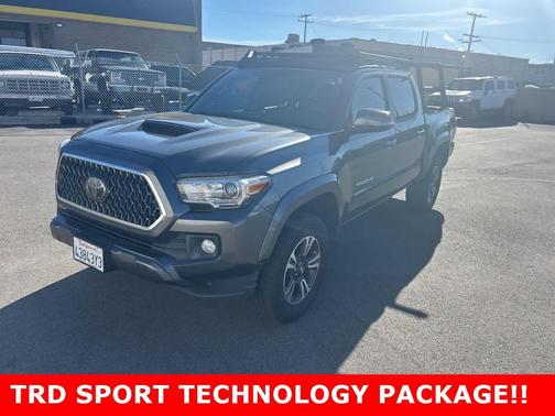 2018 Toyota Tacoma TRD Sport