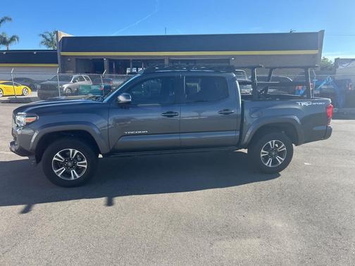 2018 Toyota Tacoma TRD Sport