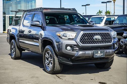 2018 Toyota Tacoma TRD Sport