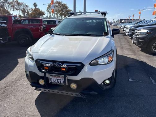 Crystal White Pearl 2021 Subaru Crosstrek Base