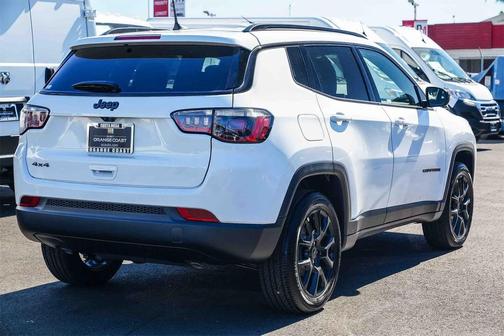 2026 Jeep Compass Latitude
