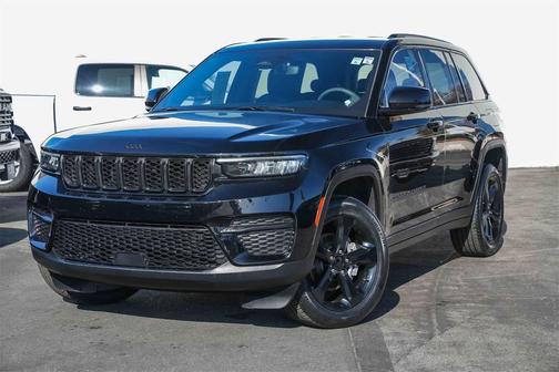 2023 Jeep Grand Cherokee Altitude