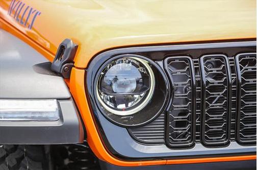 2025 Jeep Wrangler 4xe Willys