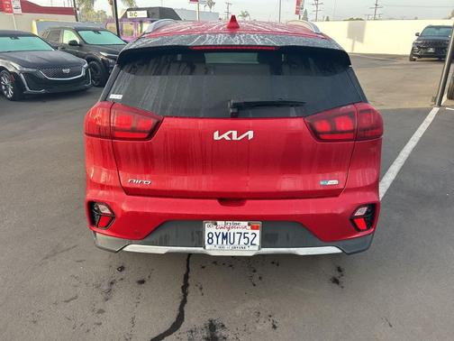2022 Kia Niro LXS