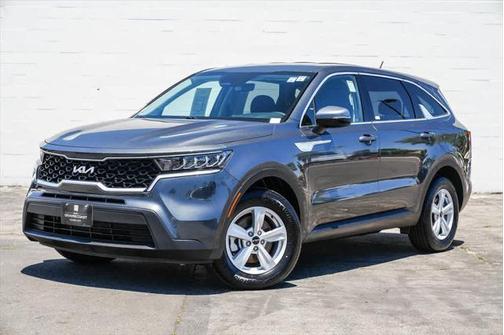 2023 Kia Sorento LX