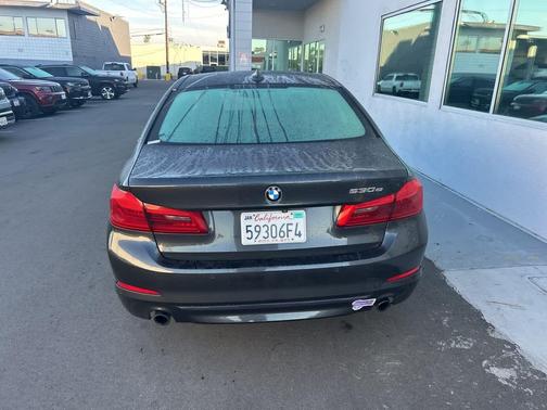 2019 BMW 530e iPerformance